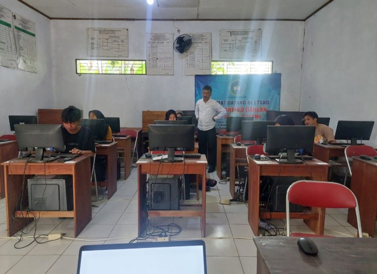 PKBM Ahmad Dahlan melaksanakan Gladi ANBK kesetraan Paket C tahun 2024