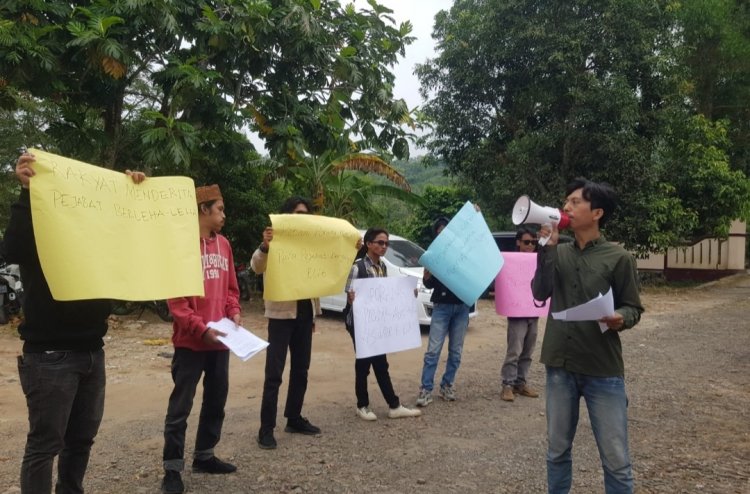 Dinas KUKMPP di Demo Peleton Pemuda, Terkait Penambahan Mesin dan Masih mangkraknya SIKM Umbi Porang Panimbang