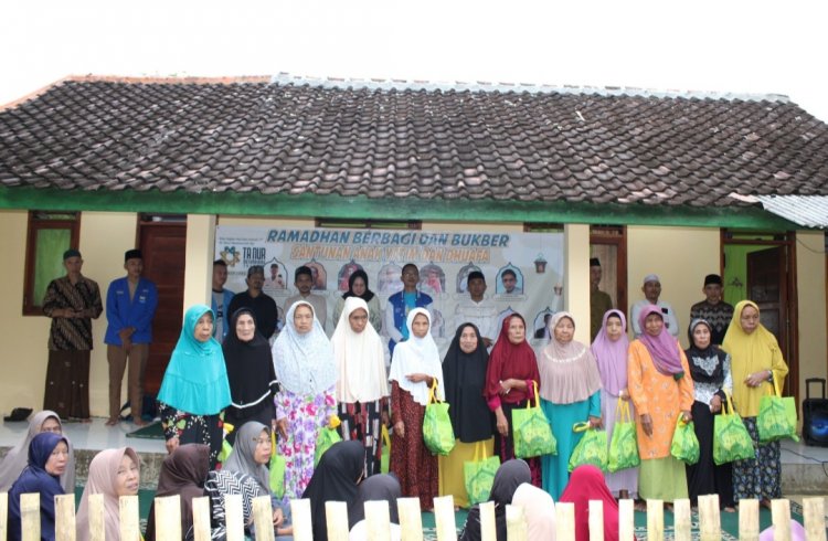 Yayasan Nurul Bayan Cikedal Pandeglang, Bersama 42 Donatur Berikan Santunan Anak Yatim Piatu