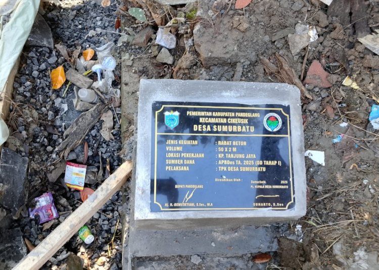 Diduga Asal Jadi & Tidak Dipadatkan, Pembanguna Rabat Beton Di Desa Sumur Batu Cikeusik, Disoal Aktivis GPCP