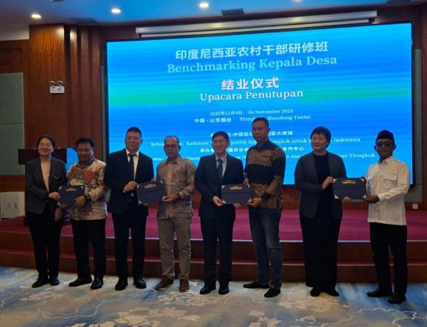 Mendes PDT Lepas 22 Peserta Kegiatan Head Benchmarking Program, Ke Tiongkok Salah Satunya Uhadi, SH Sekjen APDESI Merah Putih