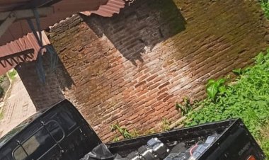 MBG Dikirim Pakai Mobil Bak Terbuka, Publik Murka: Program Bergizi Jangan Diangkut Seperti Barang Rongsokan!  ‎