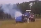 Mesin Baru Sudah Mengebul? Penampakan Combine Harvester di Cikesik Jadi Sorotan Warga