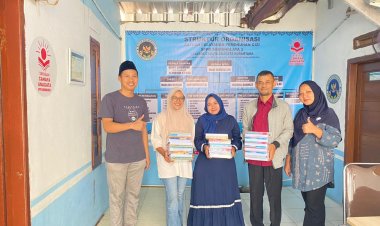 SPPG SINDANGLAYA 2 BAGIKAN BUKU KE YATIM PIATU  ‎