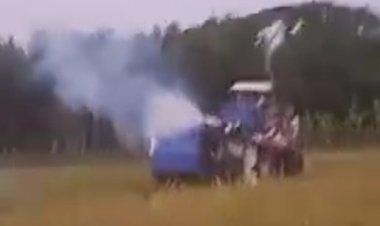 Mesin Baru Sudah Mengebul? Penampakan Combine Harvester di Cikesik Jadi Sorotan Warga
