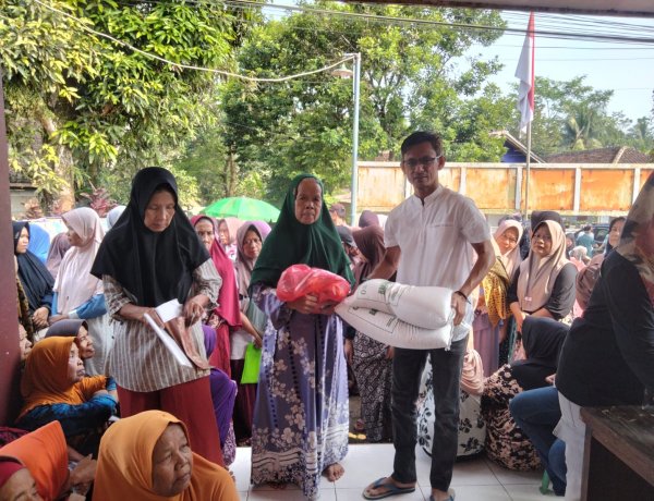 ‎Penyaluran Bantuan Pangan Periode Juni 2026 di Kecamatan Saketi Berjalan Lancar, Disalurkan Melalui Bulog Gudang Pandeglang
