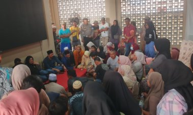MELEDAK! Warga Tagih Janji H. Roni Mitra, Dugaan Kerugian Miliaran Rupiah  ‎