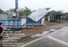 ‎Tiang Reklame Diduga Roboh di Jalan Raya Perintis Kemerdekaan Caringin, Keselamatan Warga Dipertaruhkan  ‎