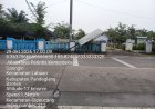 ‎Tiang Reklame Diduga Roboh di Depan SMPN 2 Labuan, Keselamatan Siswa Terancam  ‎